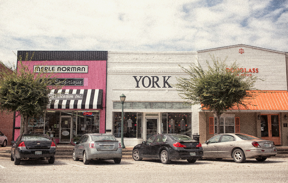 Why Work and Live in Henderson County? Henderson County, Tennessee